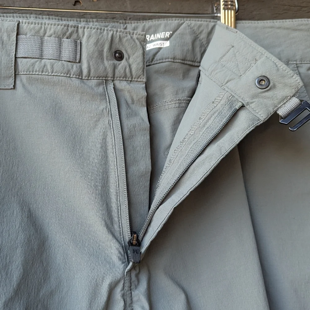 NWOT Viktos Range Trainer Short Grey Size 42